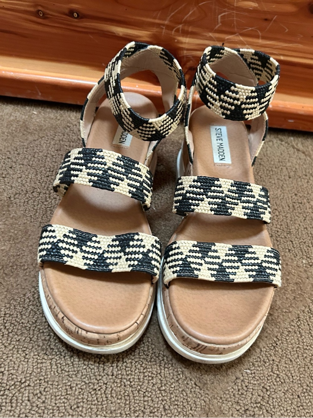 Steve Madden Black & Beige Woven Ankle-Strap Platform Sandals